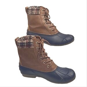 St. John's Bay Riverbend Memory Foam Water Resistant Duck Boot Plaid Lace Up
